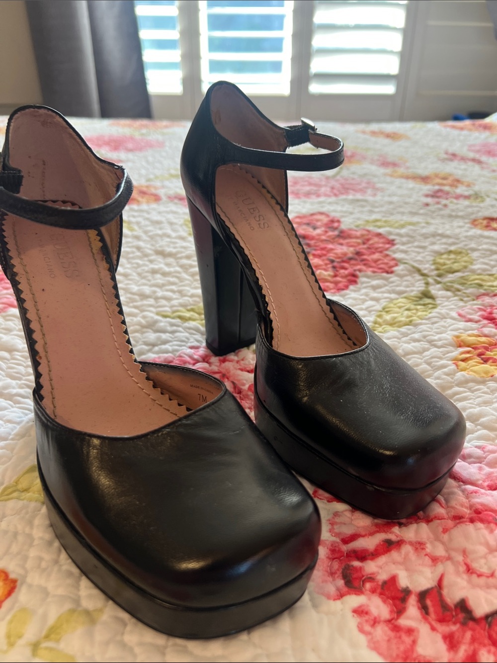 GUESS Black Platform Mary Jane Heels Shoes